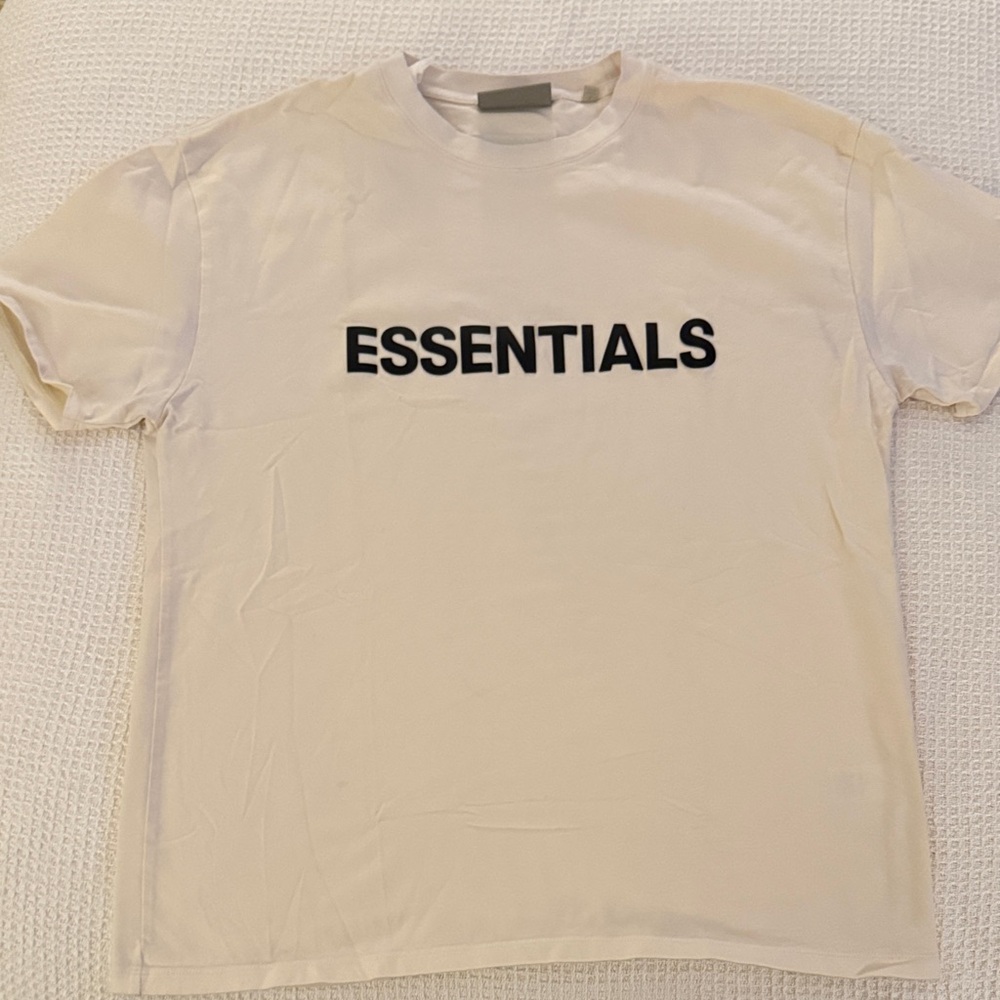 Essentials Off-White Short Sleeve Tee